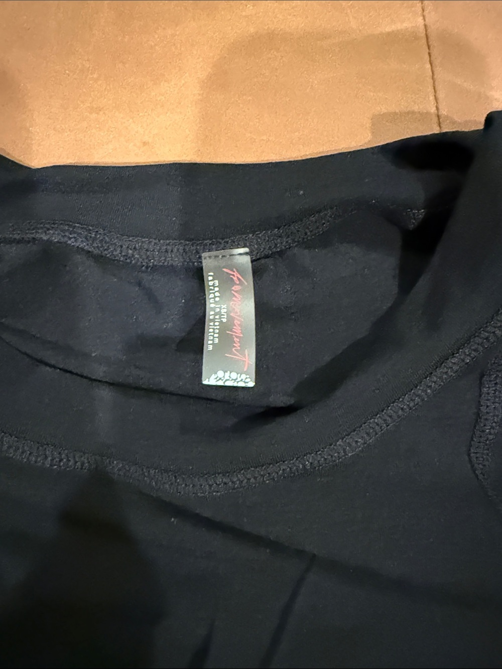 Free People Movement women’s Long Sleeve Ruched Front Top - Black - Picture 2 of 3